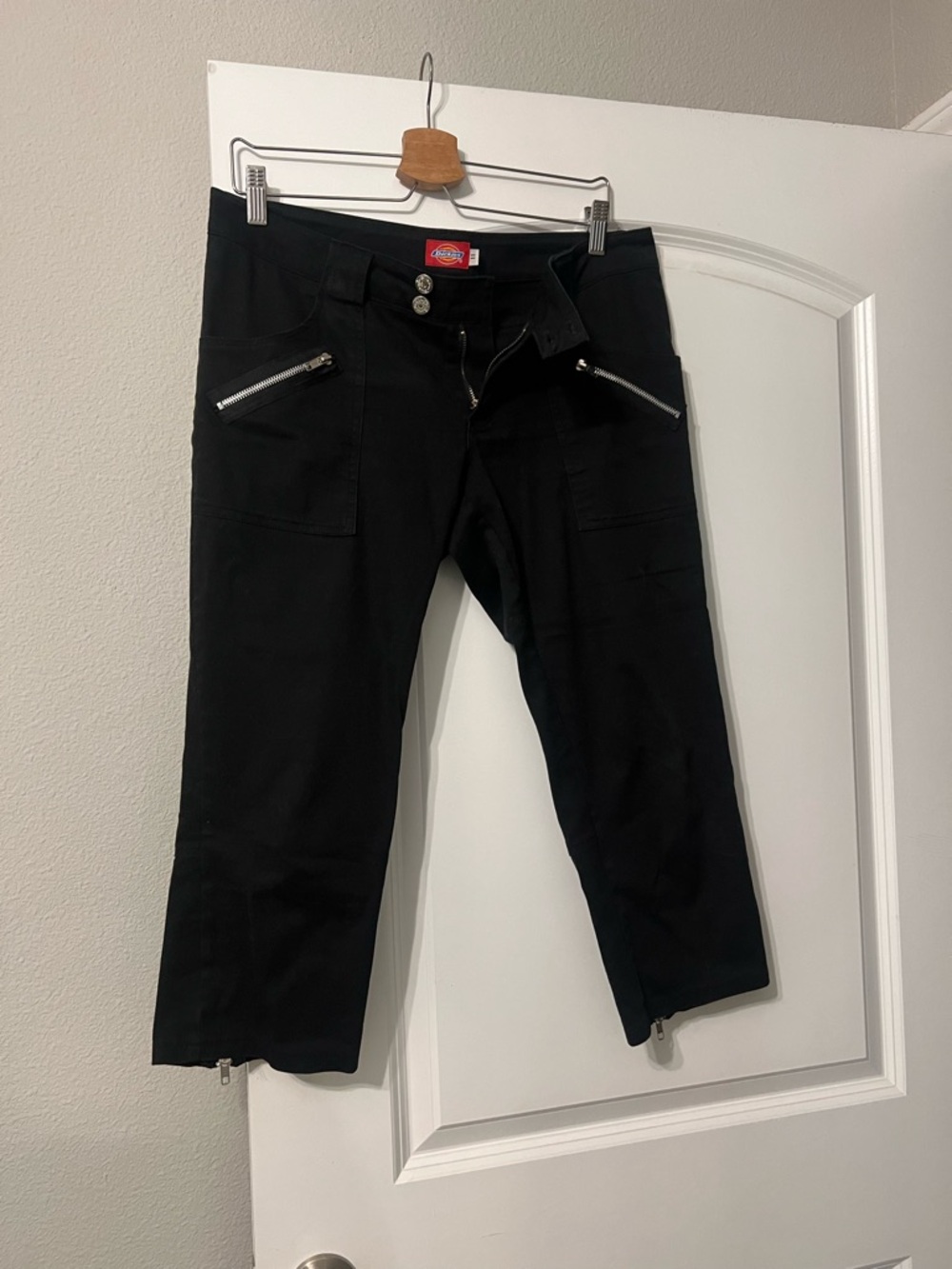 Vintage Dickies Low Rise Capri Pants with Zip Pockets